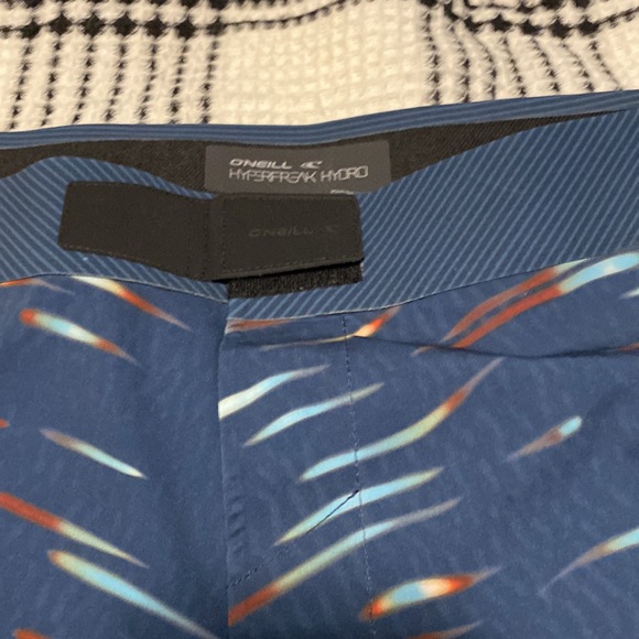 O’NEILL Hydrofreak Hydro board shorts, size 36 - Picture 3 of 5